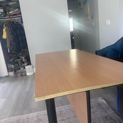 Free Desk