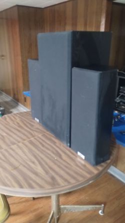 Stereo speakers