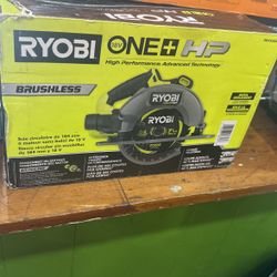 ONE+ HP 18V Brushless Cordless 7-1/4 in. Circular Saw (Tool Only) Brand New 