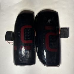 Ford F250/F350/F450/F550 LED Taillight Year 2008-2016