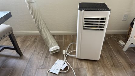 Portable air conditioner