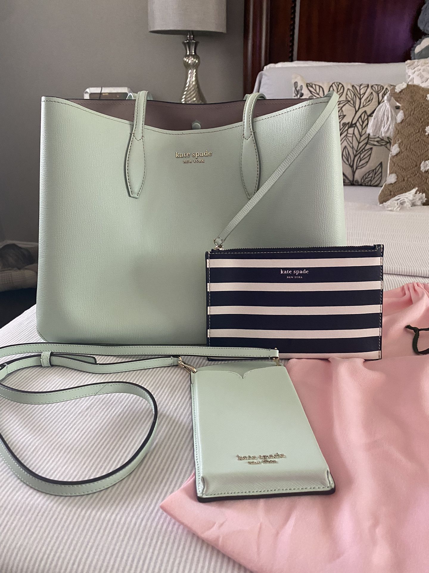 Kate Spade Large Tote with Accessories 