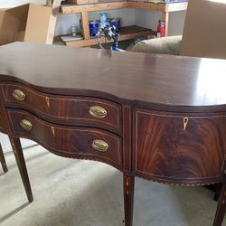 Table Chest furniture 