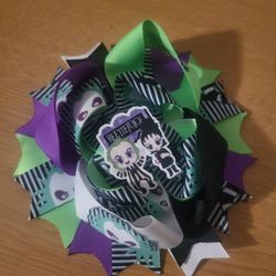 New BEETLEJUICE BOW For New Movie 