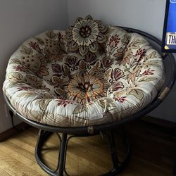 Round Chair