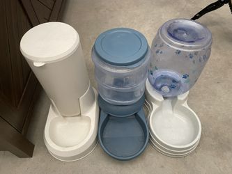 3 Cat/Dog Food & Water Tower Bowls
