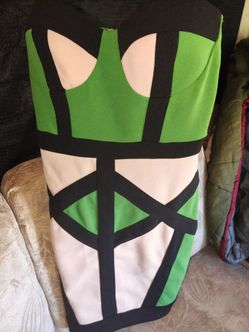 Fashion Nova dress M