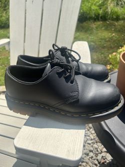 Dr. Martens Oxford
