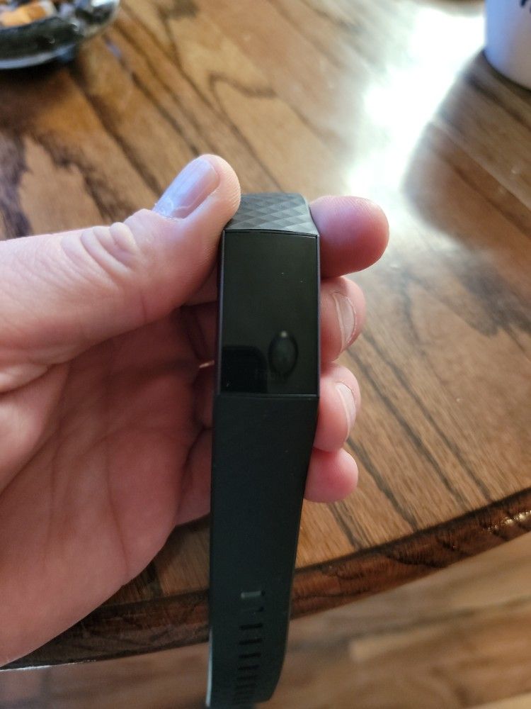 Fitbit Charge 3