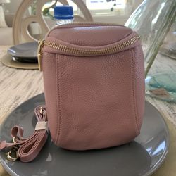 Brand New Beatiful Crossbody Leather Purse 
