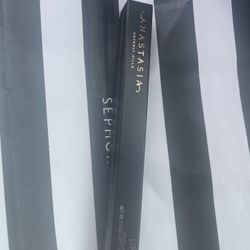Anastasia Beverly Hills Lip Liner