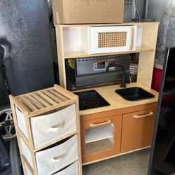 IKEA Play Kitchen DIY