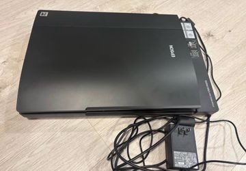 Epson Perfection V300 Photo Flatbed Scanner