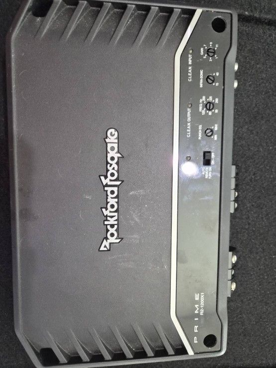 Amp & Subwoofer For Sale