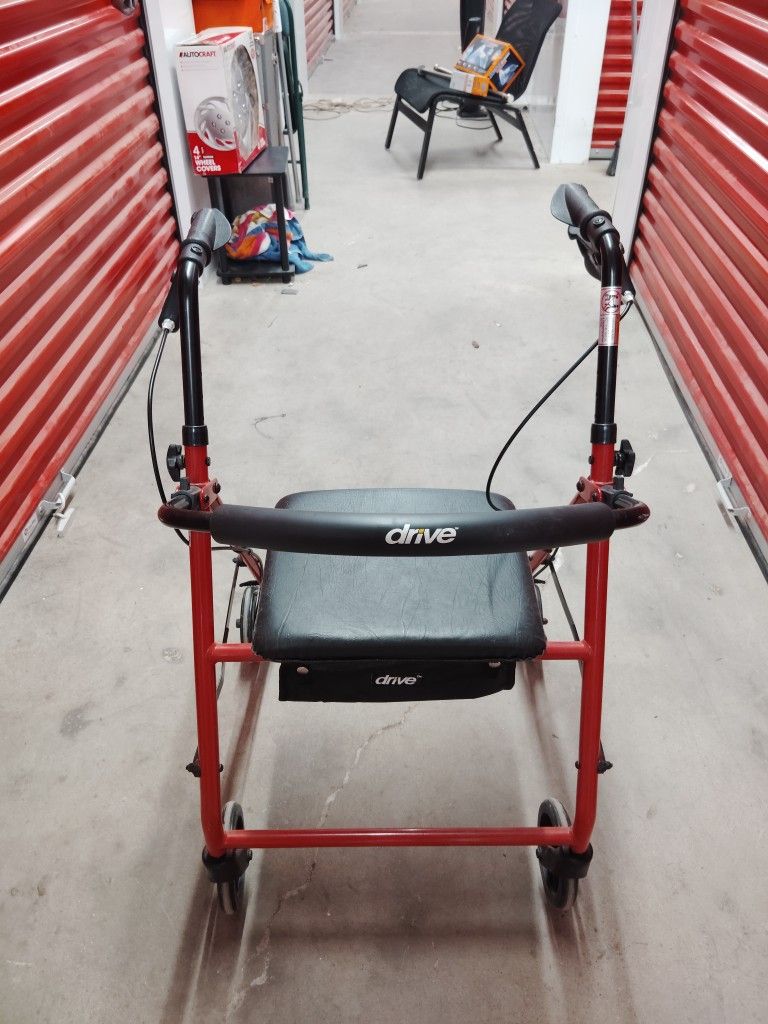 Walker 30$