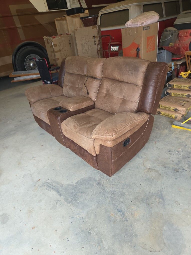 Double Rocker Recliner Loveseat