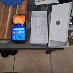 Samsung Galaxy A20 Unlocked 
