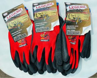 Work Gloves in Medium ($3 each/ $3 cada uno)