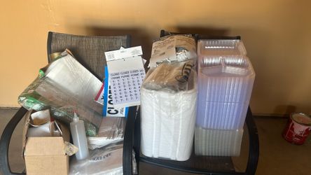 Restaurant Supplies In New Condition Ice Bags,open Closed Signs,straws,food Containers,sandwich Wraps,plastic Wrap ,French Fries Bags.