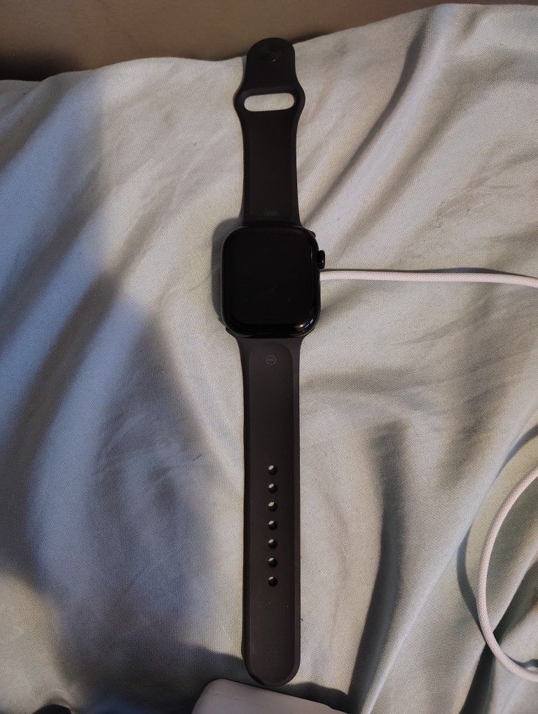 Apple Watch 10th Generation. Jet Black. 42mm