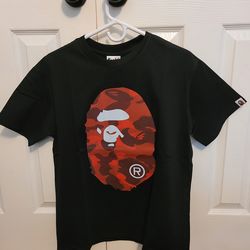 BAPE Red Camo Ape style tee Medium