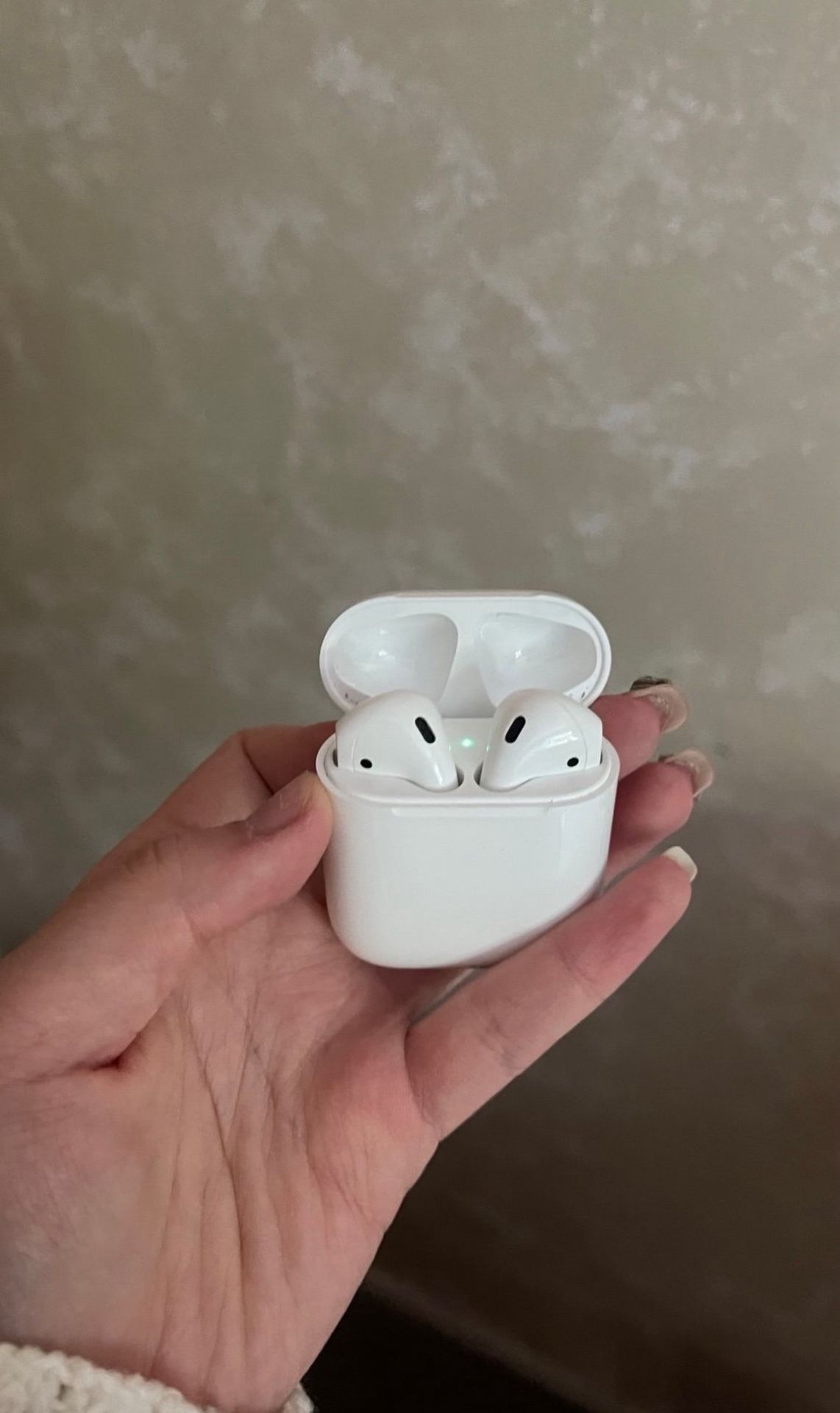 AirPods