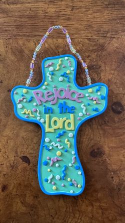 Cross wall decor