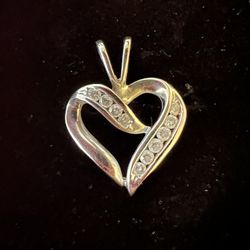 10k Diamond heart