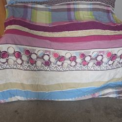 Twin Comforter 