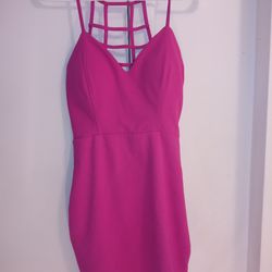 Woman's Dress Size Small Pink