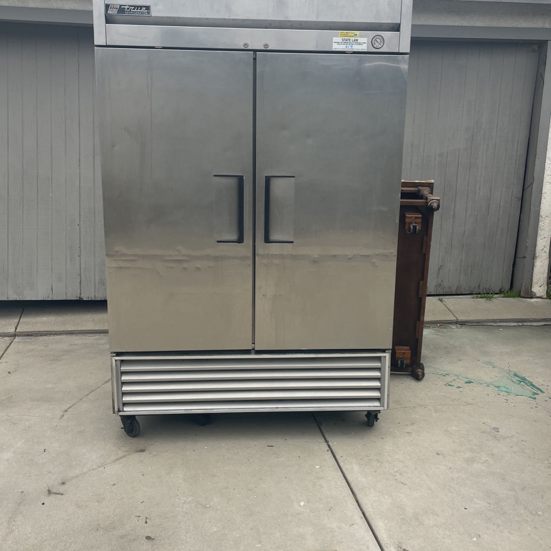 True Commercial Refrigerator