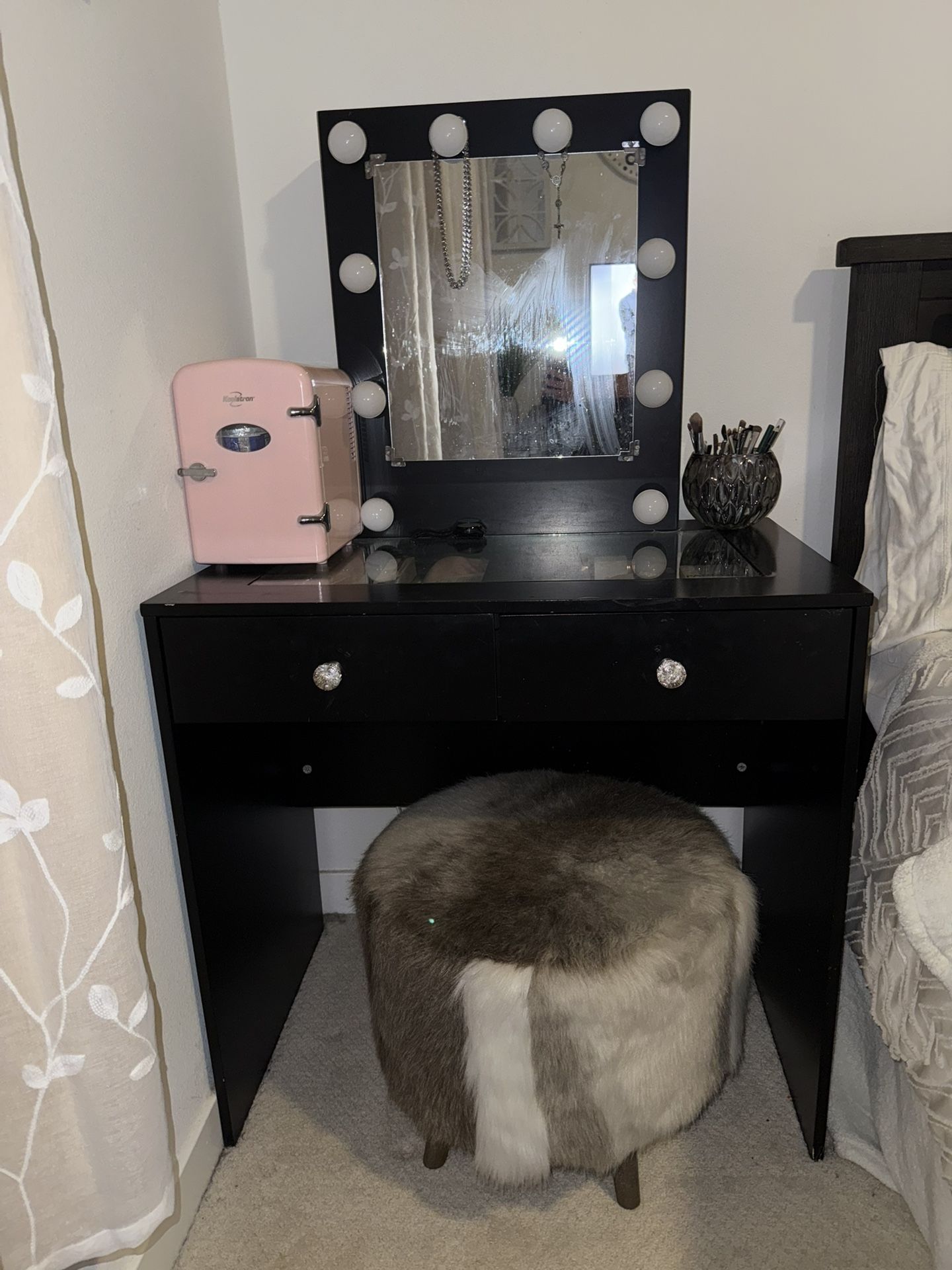 Makeup Vanity