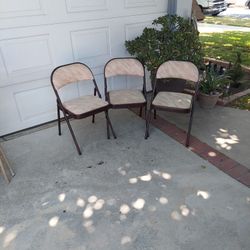 5 Padded Folding Chairs 