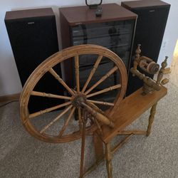 Antique Spinning Wheel (I don't know what this is actually worth. So if you are interested. What's your best offer?
