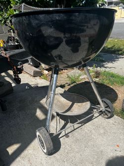 Weber charcoal grill