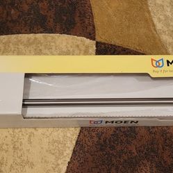 Moen Towel Bar 18inch