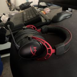 HyperX Cloud Alpha Wireless - Gaming Headset for PC, 300-hour battery life, DTS Headphone:X Spatial