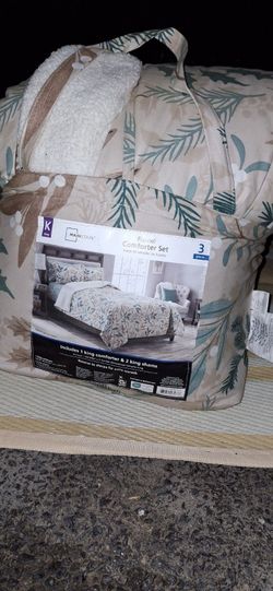 Mainstays 3 Piece Flannel Sheet Set (King Size)
