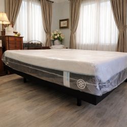 King Size Mattress TempurPedic LuxeBreeze Soft King 13” – Premium Cooling Comfort | Factory Sealed | Same Day Pickup & Delivery Available