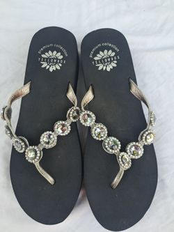 Brand New Yellowbox Sandals. Size 8.5