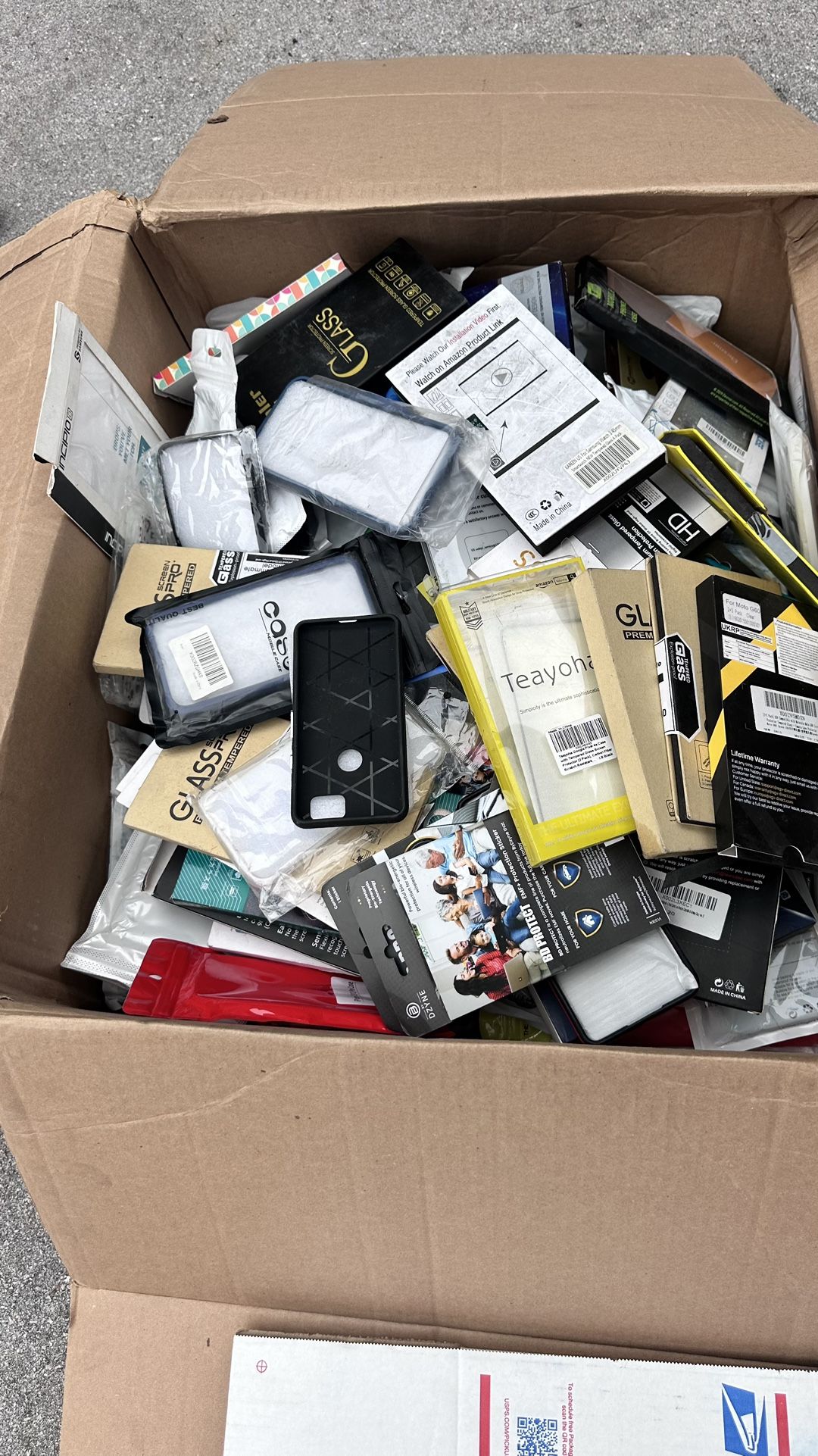 Lot of 200+ Phone Cases & Screen Protectors – Mixed Brands & Models