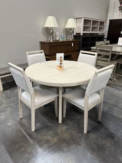 5pc Round Dining Set