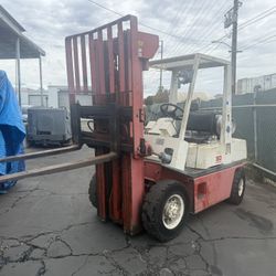 Forklift