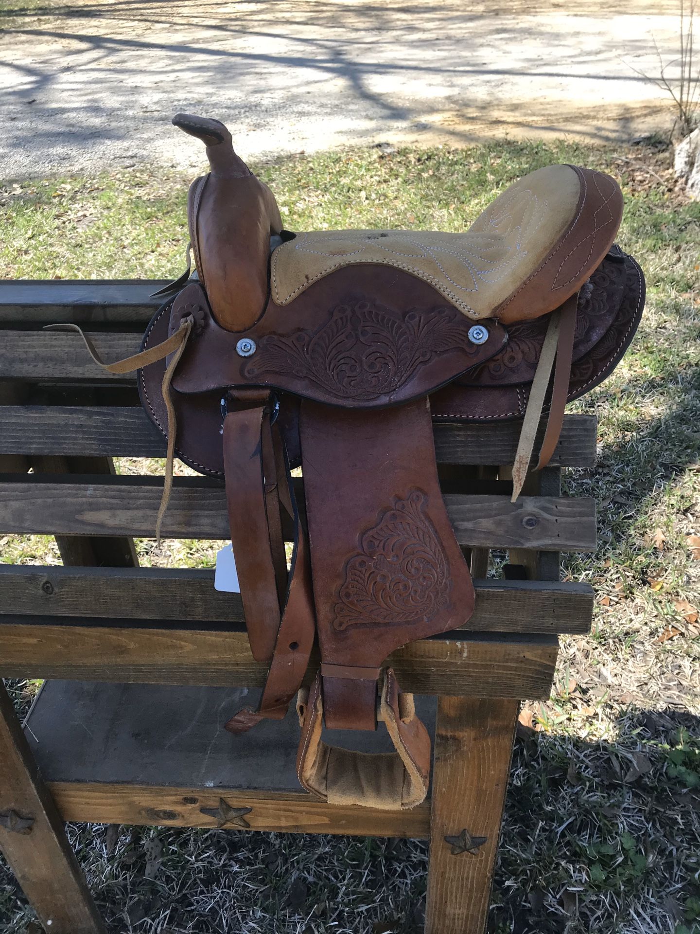 Small 10 inch Saddle