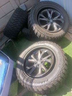 Tires 33x12.50R20