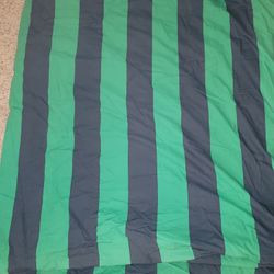 PB Teen Full/Queen Duvet Cover, 2 Pillowcases & 4 Panels of Blackout Curtains