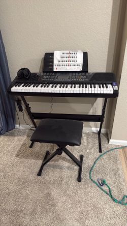 ROCK JAM  RJ-561 key board piano kit stool headphones