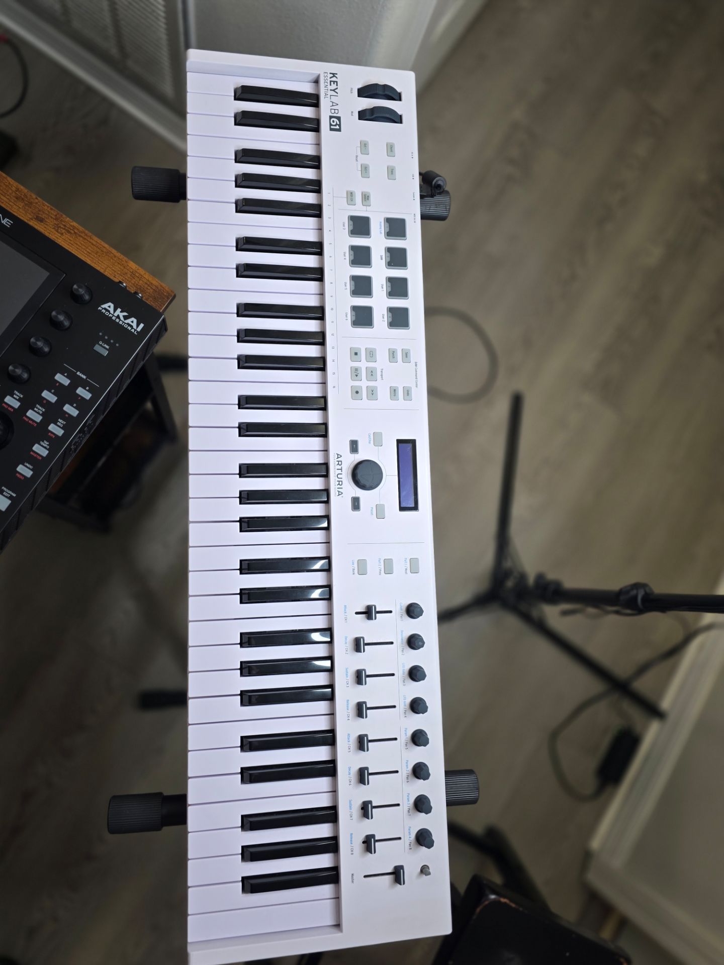 Arturia KeyLab Essential 61 Keys
