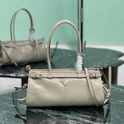 A classic women's shoulder bag
