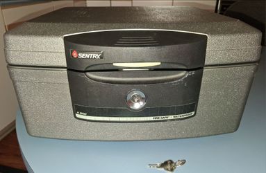 Sentry Security Safe & Key
